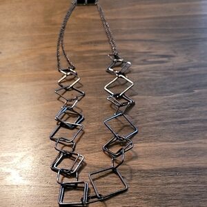 Ee Geometric Black Necklace